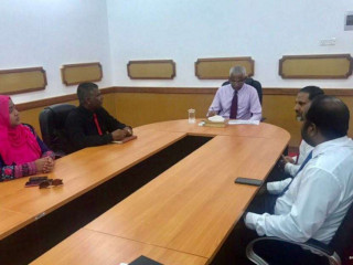 ދުވާފަރު ކައުންސިލާއި ރައީސް ބައްދަލު ކުރައްވަނީ