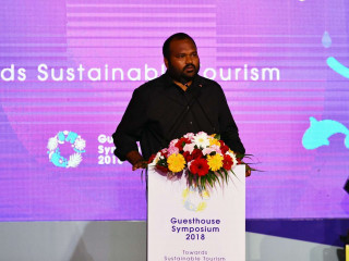 ޓުއަރިޒަމް މިނިސްޓަރ އަލީ ވަހީދު