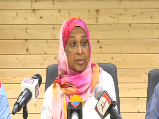 ހައުސިންގ މިނިސްޓަރ އާތިފާ ޝަކޫރު