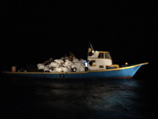 ދިޔަވަމުން ދިޔަ ދުވެލި ދޯނި