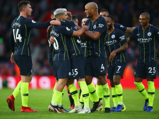 ސިޓީގެ ކުޅުންތެރިން ލަނޑު ޖެހުމަށްފަހު އުފާފާޅުކުރަނީ