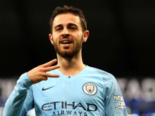 ސިޓީއަށް ކުޅެމުން އަންނަ ބެނާޑޯ ސިލްވާ