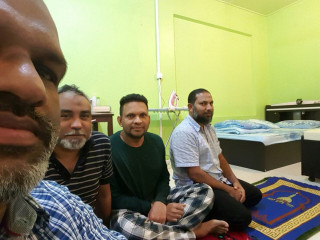 ޖަލުގައި ނެގި ފޮޓޯއަށް އިމްރާންގެ ޖަވާބު: އެއީ ގޯހެއް، ކުށެއް!