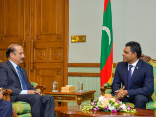 ނައިބު ރައީސް ފައިސަލް ނަސީމް އާއި ޕާކިސްތާނުގެ ސަފީރު ވަސީމް އަކްރަމް