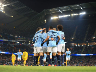 ސިޓީގެ ކުޅުންތެރިން ލަނޑު ޖެހުމަށްފަހު އުފާފާޅުކުރަނީ