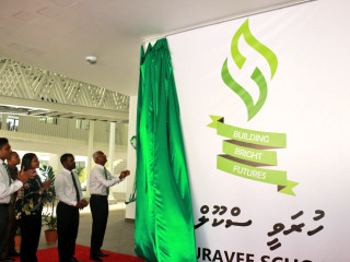 ދިވެހިރާއްޖޭގެ ތަރައްގީއަށްޓަކައި ކުރަން އޮތް އެންމެ މުހިންމު ކަމަކީ މީހުން ބިނާކުރުން: ރައީސް ސޯލިހް