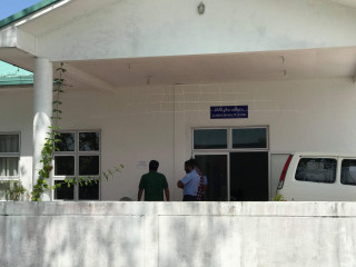 ދެ ފަތުރުވެރިންގެ ހަށިގަނޑު ސިއްހީ މަރުކަޒަށް ގެނައުމުން، ފުލުހުން ހަރަކާތްތެރިވަނީ