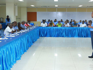 އިސް ރަށްވެހިންގެ ޚިޔާލު ހޯދުމަށް ފުލުހުން ބޭއްވި ފޯރަމް