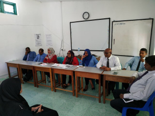 އެޑިއުކޭޝަން މިނިސްޓްރީން ހަންޏާމީދު ސްކޫލުގެ ބެލެނިވެރިންނާ ބައްދަލު ކުރަނީ