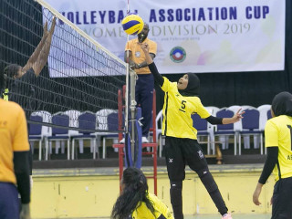 އަލްމާ އާއި ޔޫތު ނިއު ޖެނެރޭޝާން ބައްދަލުކުރި މެޗުގެ ތެރެއިން