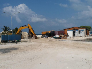 ނޮޅިވަރަމްގައި އެމްޓީސީސީއިން މަސައްކަތް ކުރަމުންދާ ސައިޓެއް