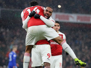 އާސެނަލްގެ ކުޅުންތެރިން އުފާފާޅުކުރަނީ