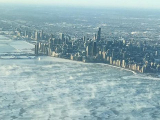 އެމެރިކާގެ 250 މިލިއަނެއްހާ މީހުންނަށް އުޅެންޖެހިފައިވަނީ ސުން ޑިގްރީއިން ދަށުގެ ފިނީގައި