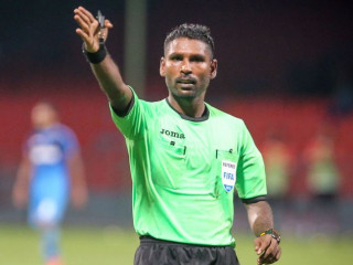 ފުޓްބޯލް ބޭސިކް ރެފްރީ ކޯހުގައި ބައިވެރިވުމުގެ ފުރުސަތު ހުޅުވާލައިފި