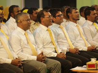 ހއ އަތޮޅު އެމްޑީޕީ ކެނޑިޑޭޓުންގެ ކެމްޕެއިން އިފްތިތާހު ކުރުން