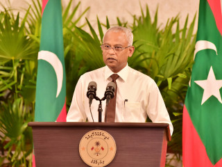 2019 ޖެނުއަރީ 24 ވަނަ ދުވަހު ރައީސް އިބްރާހިމް މުހައްމަދު ސާލިހް ރައީސުލްޖުމްހޫރިއްޔާގެ އޮފީހުގައި ނޫސްވެރިންނާ ބައްދަލުކުރައްވަނީ