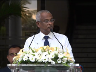 ރައީސް ސޯލިހު ލަންކާގައި ދިރިއުޅޭ ރައްޔިތުންނާއި ބައްދަލުކުރައްވާ ވާހަކަފުޅު ދައްކަވަނީ