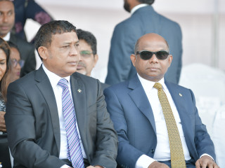 ޕްލޭނިންގ މިނިސްޓަރ މުހައްމަދު އަސްލަމް (ވ) އަދި ފޮރިނގ މިނިސްޓަރ އަބްދުﷲ ޝާހިދު (ކ)