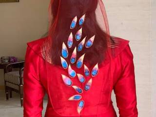 މުނާސަބުކޮށް ހެދުން ތުރުކުރެއްވުމުގައި ރާއްޖޭގެ ފަސްޓްލޭޑީ ވަރަށް ޔުނީކް!