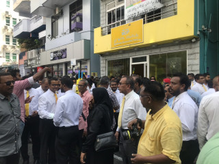 އެމްޑީޕީގެ ކެންޑިޑޭޓުން އީސީ އަށް ފޯމް ހުށަހަޅަނީ