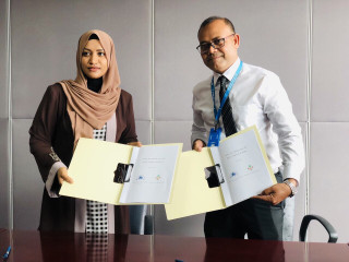 އެމްޓީސީސީއަށް މިނީ ބަހުގެ ޙިދުމަތް ދިނުމުގެ އެއްބަސްވުމުގައި ސޮއިކުރުން