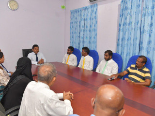 Vice President Faisal meets the Gahdhoo council