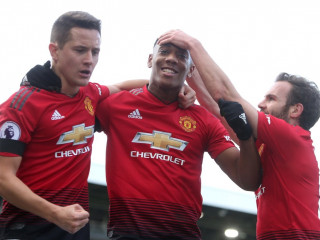 ޔުނައިޓެޑުގެ ކުޅުންތެރިން ލަނޑު ޖެހުމަށްފަހު އުފާ ފާޅުކުރަނީ