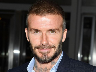 މަޝްހޫރު ފުޓްބޯޅަ ތަރި ޑޭވިޑް ބެކަމް