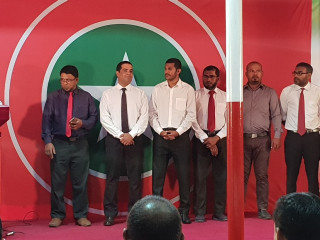 ޖޭޕީގެ ޓިކެޓް ދިން ބޭފުޅުން