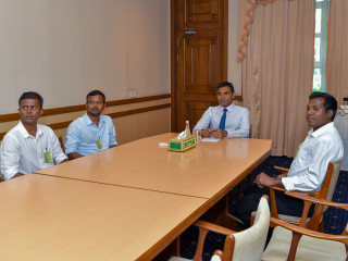 ނައިބު ރައީސް ވަން ފުވައްމުލަކު ޖަމިއްޔާ އާއި ބައްދަލުކުރެއްވުން