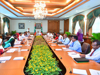 ކެބިނެޓް ބަައްދަލުވުން ކުރިއަށްދަނީ