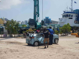 ގަވައިދާ ހިލާފަށް ޕާކުކޮށްފައި ހުރި އުޅަނދުތައް ނައްތާލުމުގެ މަސައްކަތް ކުރަނީ