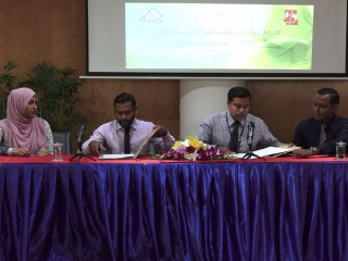 ފަންނީ ދާއިރާތަކުން މީހުން ތަމްރީން ކުރުމާ ގުޅޭ އެއްބަސްވުމެއްގައި ސޮއިކުރުމުގެ ތެރެއިން