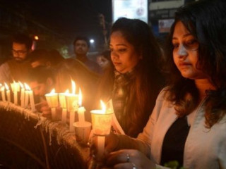 ޕާކިސްތާނާއި އިންޑިއާއާ ދެމެދު އުފެދިފައިވާ ހަމަނުޖެހުން ހައްލު ކުރުމަށް ސައުދީން އެހީތެރިވަނީ