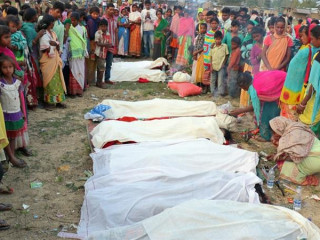 މަރުވީ މީހުންގެ ޖަނާޒާގެ ތެރެއިން