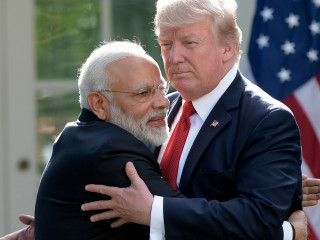 އިންޑިއާއި ޕާކިސްތާނާއި ދެމެދު އޮތީ ވަރަށް ނުރައްކާތެރި ހާލަތެއް: ޓްރަމްޕް