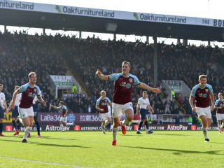 ޕްރިމިއާ ލީގު: ބާންލީ އަތުން ޓޮޓެންހަމް ބަލިވެއްޖެ