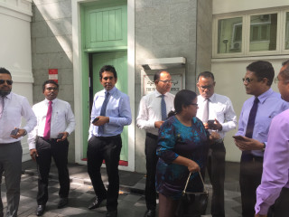 ޕީޕީއެމާއި ޕީއެންސީގެ މަޖިލިސް މެމްބަރުން ރައީސް އޮފީހުން ނުކުންނަވަނީ