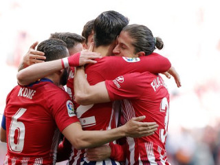 އެޓްލެޓިކޯގެ ކުޅުންތެރިން އުފާފާޅުކުރަނީ