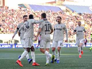 ޔުވަންޓަސް ކުޅުންތެރިން ލަނޑު ޖެހުމަށް އުފާފާޅުކުރަނީ