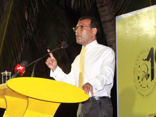 ރައީސް ނަޝީދު ޖަލްސާގައި ވާހަކަ ދައްކަވަނީ