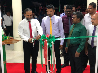 މިނިސްޓަރު ދ. އަތޮޅު ކައުންސިލްގެ އާ އިމާރާތް ހުޅުއްވައިދެއްވަނީ