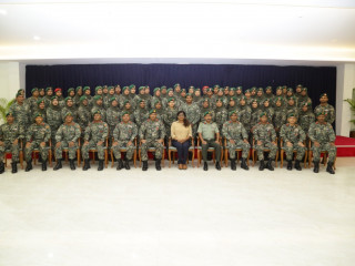 އަންހެން ސިފައިންގެ ޚިދުމަތް ދިވެހި އަސްކަރިއްޔާގައި އުފެދިގެންދިޔައީ 65 އަންހެން ސިފައިންނާއެކު