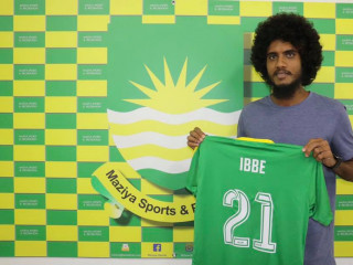 Promising TC midfielder signs onto Maziya