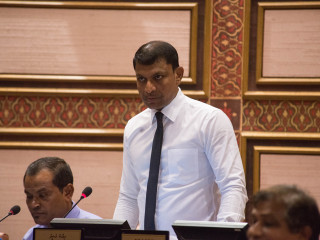 ރައްޔިތުންގެ މަޖިލީހުގެ ވިލުފުށީ ދާއިރާގެ ކުރީގެ މެމްބަރު ރިޔާޒް ރަޝީދު