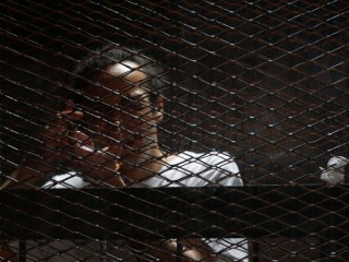 ނޫސްވެރިޔާ ޝޯކާން ޝަރީއަތުގެ މަޖިލީހުގައި