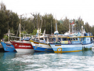 އަތުލައިގަތް މަސްބޯޓްތައް