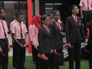 އިސްކަންދަރު ސްކޫލުގެ ޕޯސްޓް އެވޯޑިން ސެރަމޮނީގެ ތެރެއިން