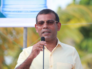 ކުނި ނައްތާނުލެވޭ ނަމަ، ޓުއަރިޒަމްގެ ވިޔަފާރި ކުރިއަކަށް ނުގެންދެވޭނެ: ރައީސް ނަޝީދު