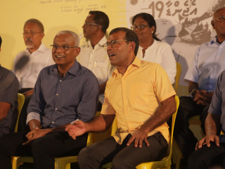 ރައީސް ސޯލިހުއާއެކު ރައީސް ނަޝީދު